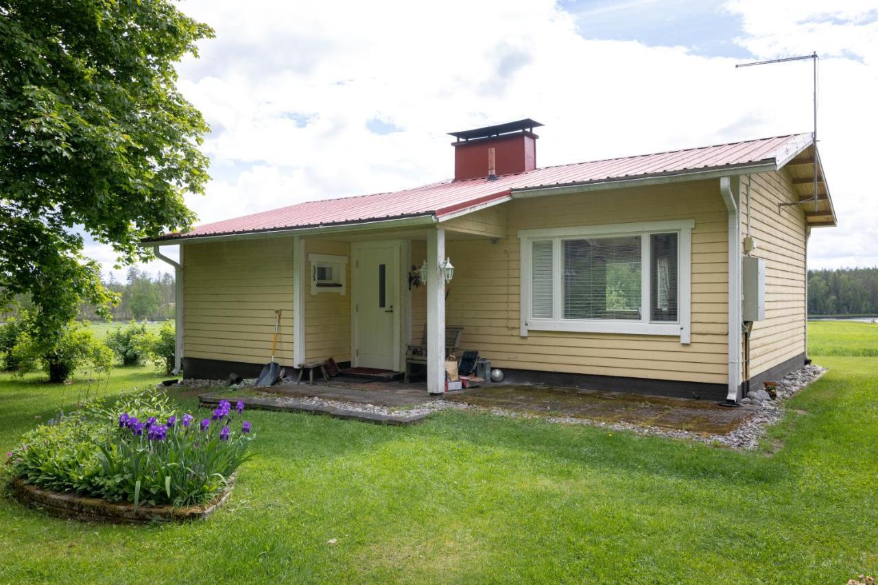 Mummon Moekki - Granny'S Cottage Suonenjoki Extérieur photo